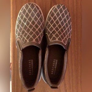 Sparkly Skechers slip on flats
